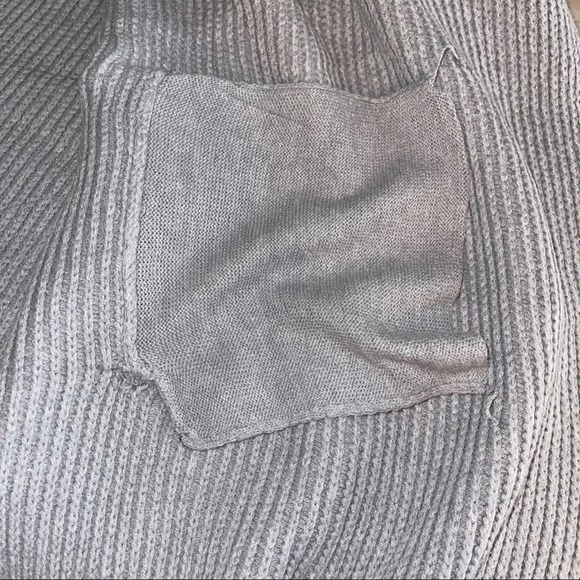 ROAMAN'S GRAY KNIT POCKETED SHORT SLEEVE CARDIGAN WRAP SIZE 12 - Picture 6 of 6